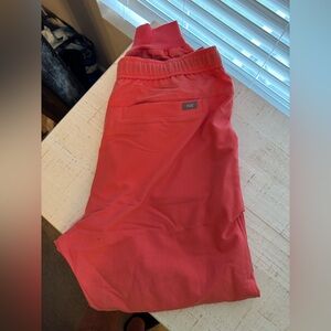 Mens large fig coral scrub joggers